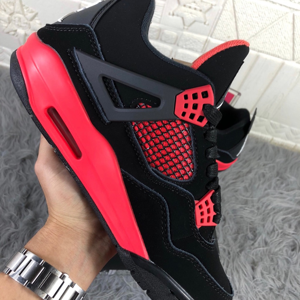 Jordan Men's Black And Red Retro Sneakers